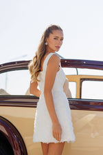 547 WHITE