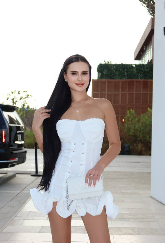 White Dress Maniya