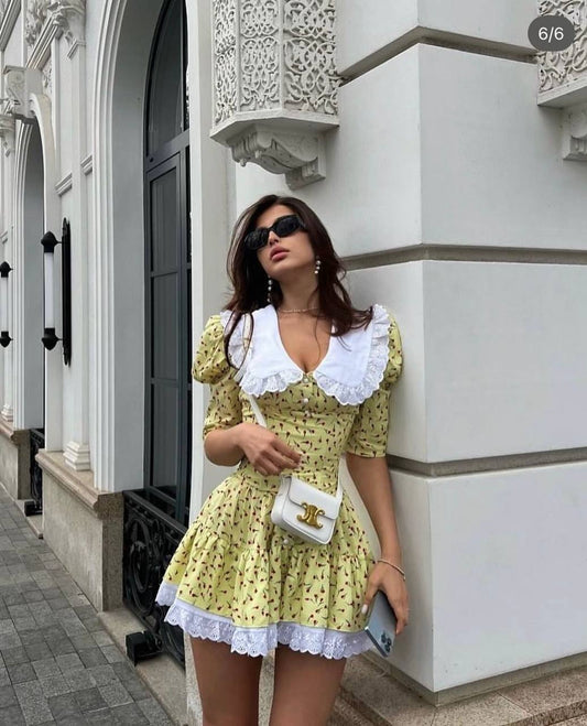 Chic dress